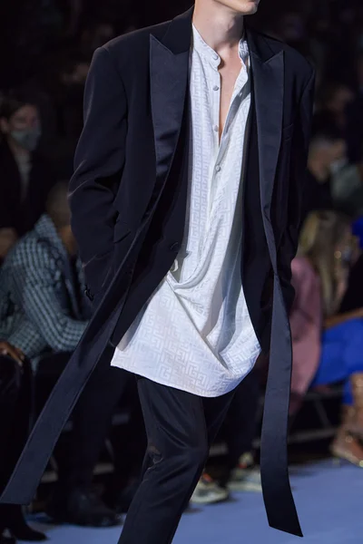 Look 91